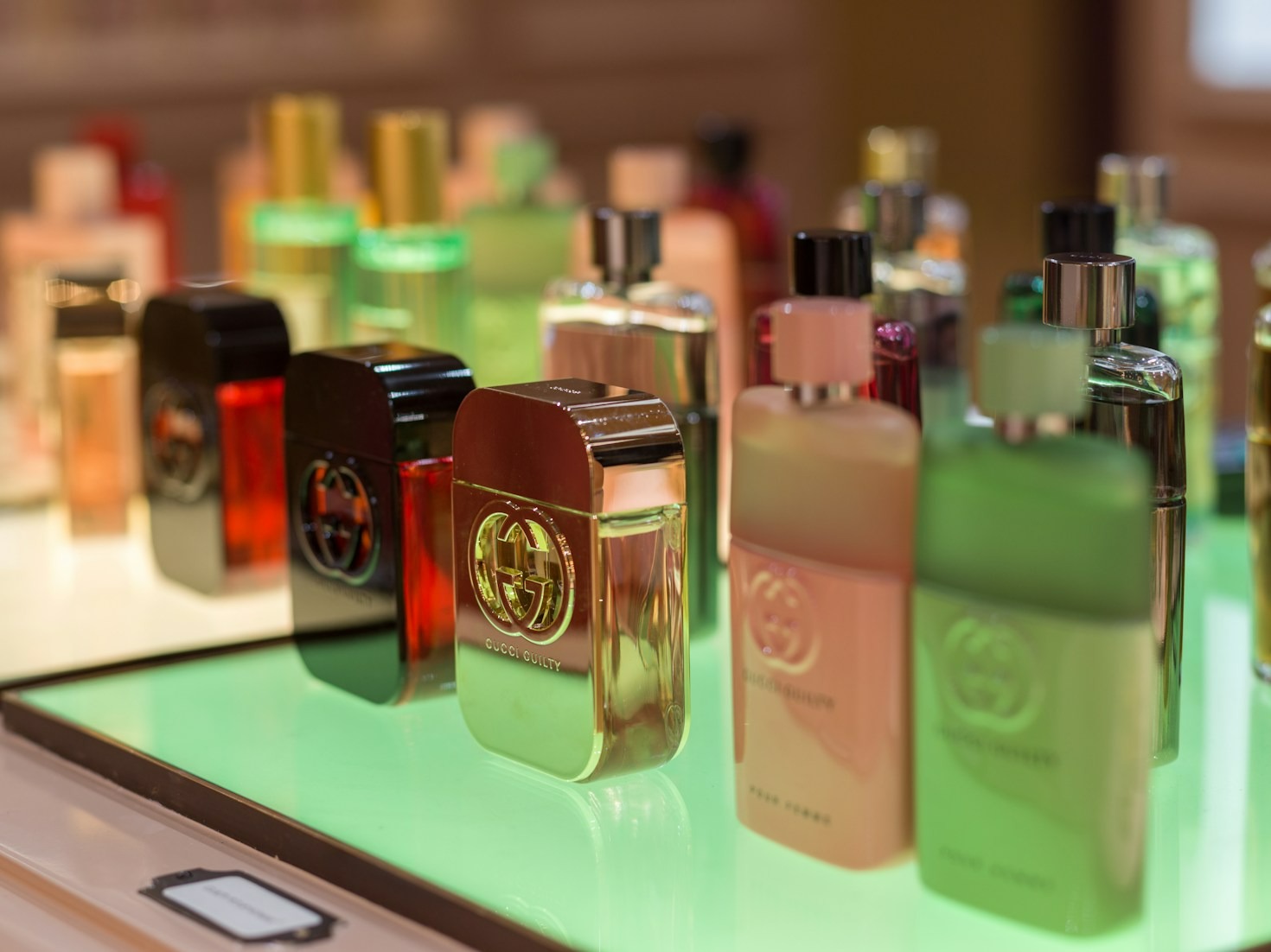 Top Perfumes Árabes Masculinos com Melhor Custo-Benefício